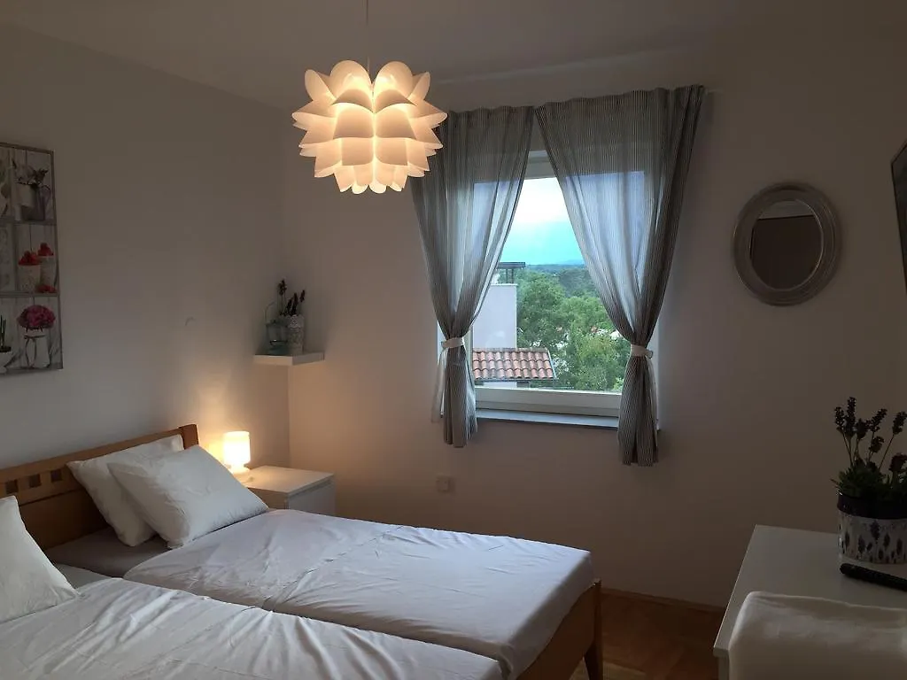 Apartments Papalinna By Moro Malinska Kroatien