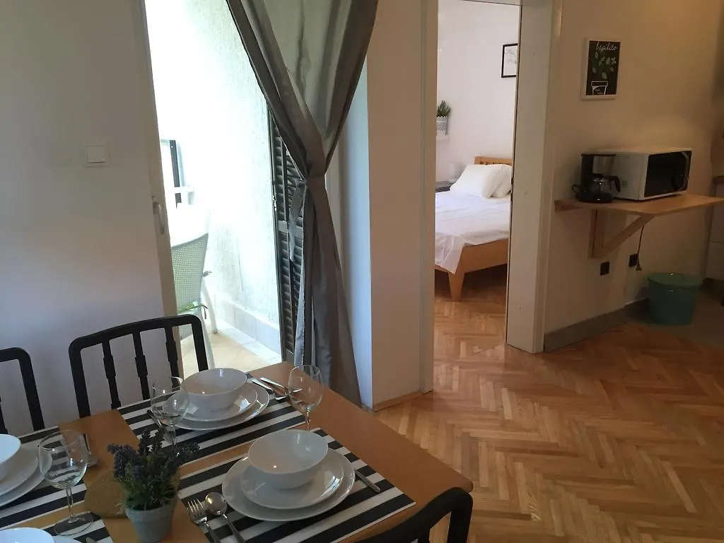 Apartments Papalinna By Moro Malinska 0*,  Kroatien